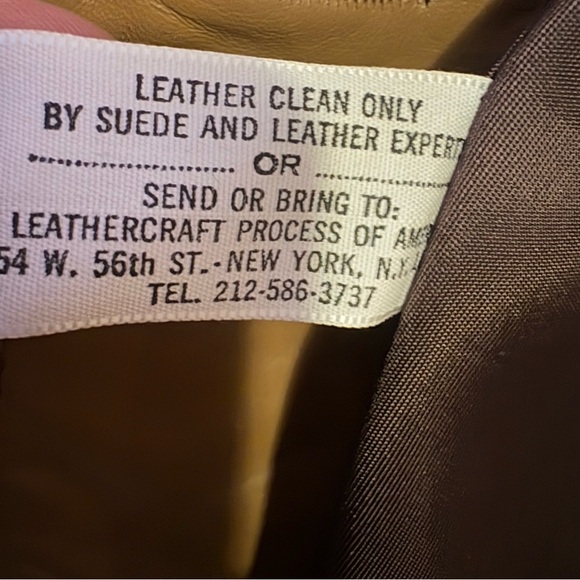 Imperial Vintage Tan Leather Jacket with Faux Fur Collar and Classic Design - Picture 7 of 10